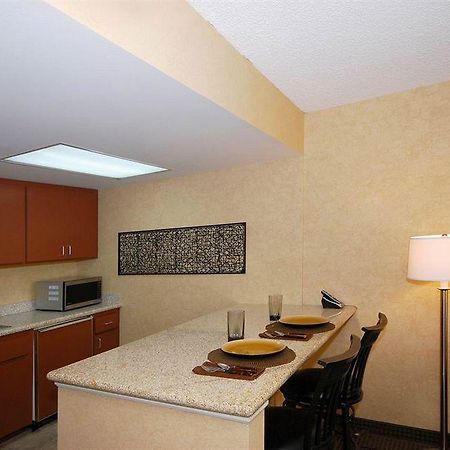 Quality Inn & Suites Downtown Phoenix Exteriör bild