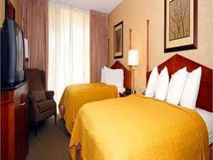Quality Inn & Suites Downtown Phoenix Exteriör bild