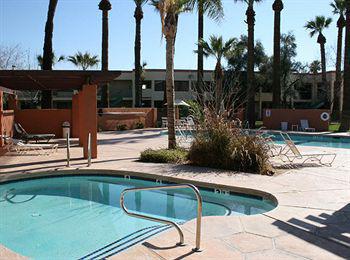 Quality Inn & Suites Downtown Phoenix Exteriör bild